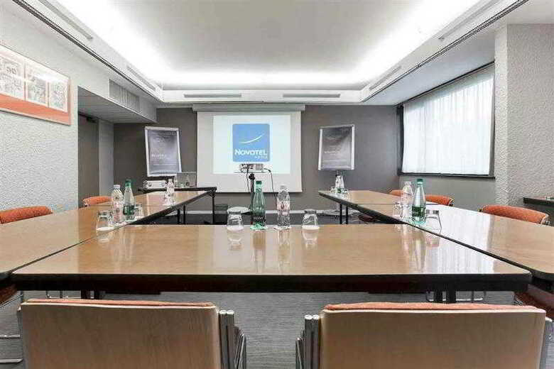 Hotel Novotel Lille A�roport
