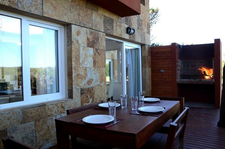 Hotel Jaina Resort And Spa