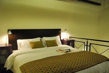 Hotel La Rozada Suites
