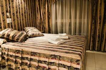 Hotel San Remo Grand