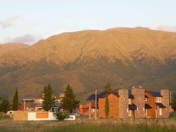 Hotel Winds Hill Home Resort