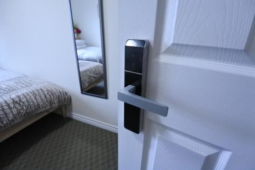 Hotel Black Rooster Guesthouse