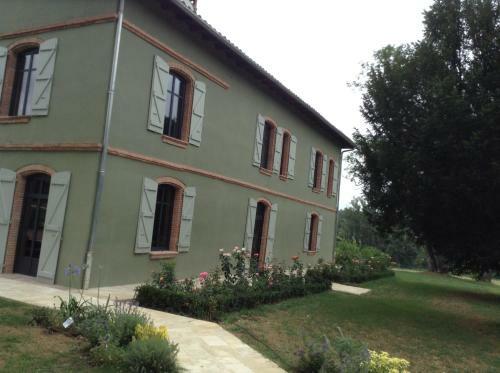Bed & Breakfast Domaine De Belcayre