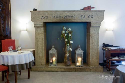 Hotel Logis Hostellerie Du Vieux Moulin