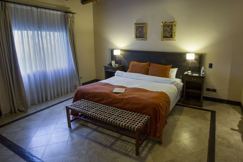 Hotel Casa La Galeana Cavas