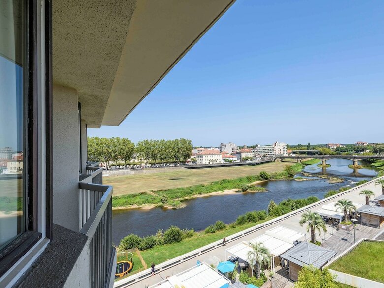 Hotel Ibis Styles Dax Miradour