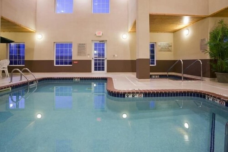 Hotel Grandstay Residential Suites