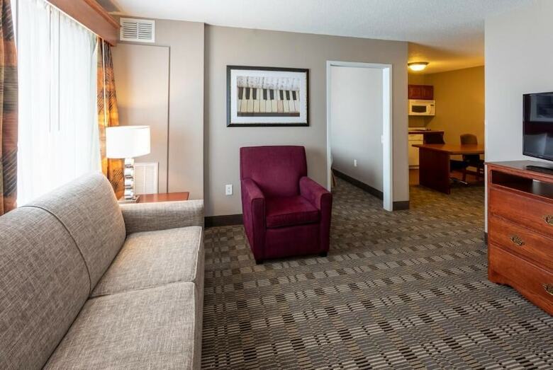 Hotel Grandstay Residential Suites