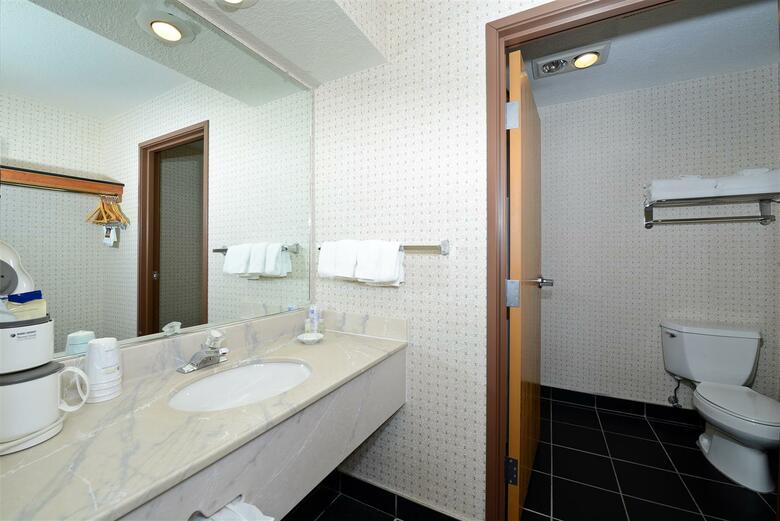 Hotel Best Western Harbour Pointe Lakefront