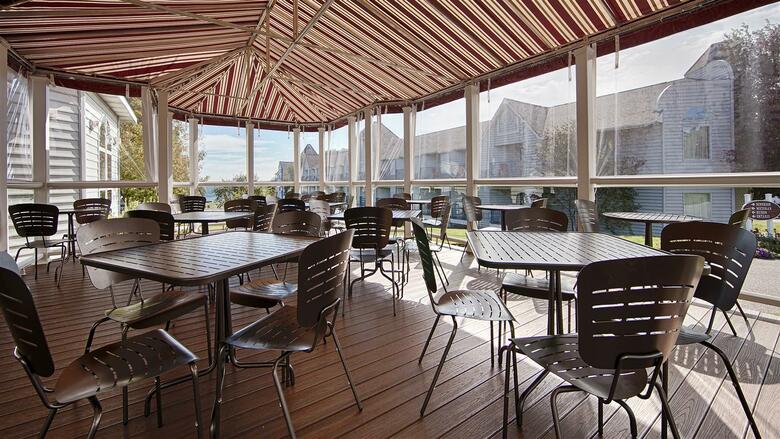 Hotel Best Western Harbour Pointe Lakefront