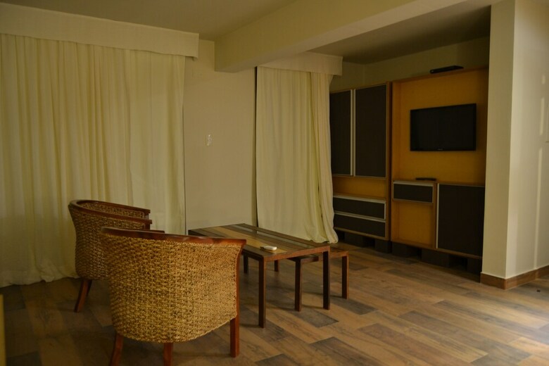 Hotel Plaza Paradiso Petit