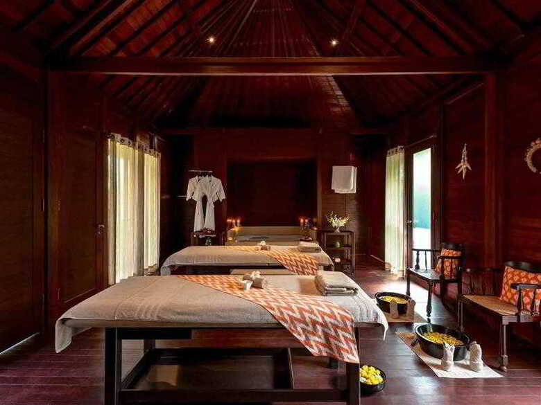 Hotel Novotel Goa Resort And Spa