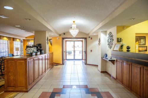 Hotel Baymont Inn & Suites