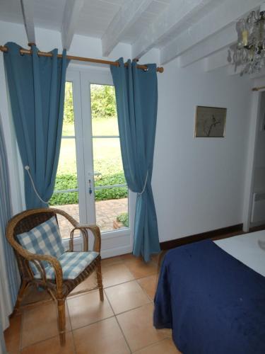 G�te De Charme Les Petits Matins Bleus