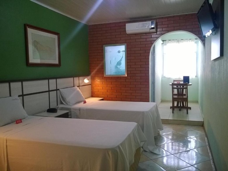 Bed & Breakfast Hospedaria Lumodomo Pra�a Da Arvore