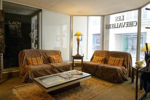 Hotel H�tel Les Chevaliers
