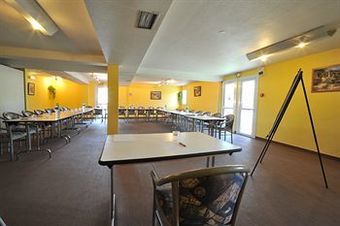 Hotel H�tel Balladins Ch�teaugay