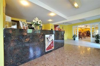 Hotel H�tel Balladins Ch�teaugay