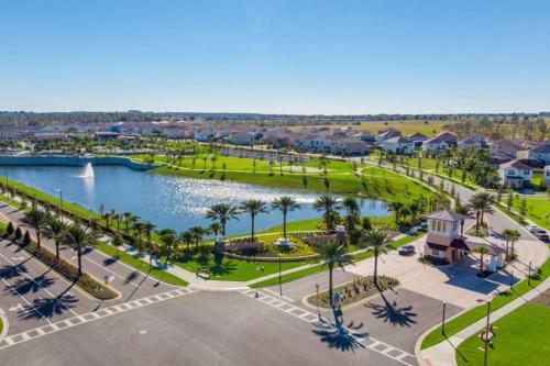4 Bedrooms - 4,5 Bathrooms - Solara 8964 Ad