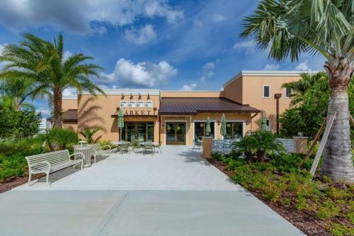 4 Bedrooms - 4,5 Bathrooms - Solara 8964 Ad