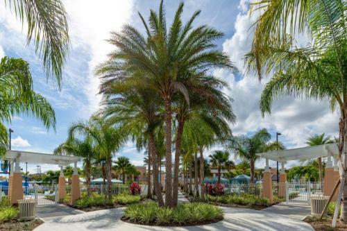 4 Bedrooms - 4,5 Bathrooms - Solara 8964 Ad