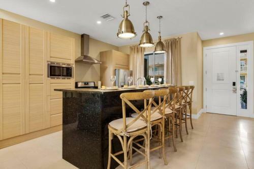 Luxury Townhouse Located Next To Disney Orlando