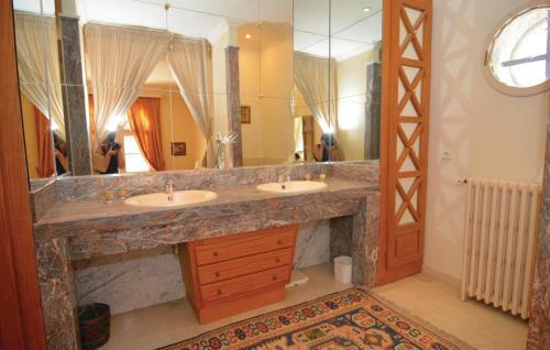 Holiday Home Aubais St-1314
