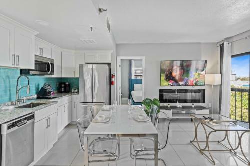 Apartamento 6165 Carrier Drive 2701