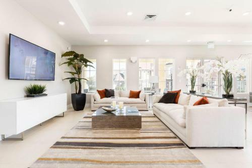 Awesome 4 Beds Villa 5 Min To Disney