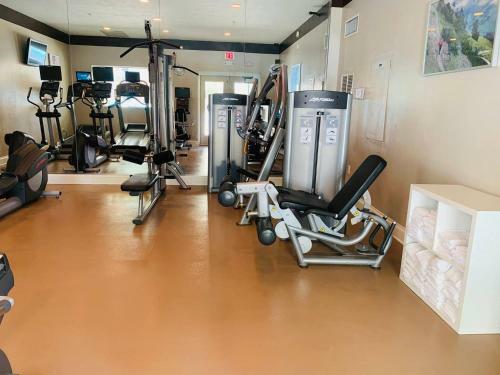 Apartamento Stylish Resort Studio Near Parks