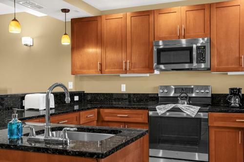 8537 - 4br Disney World Vacation Townhome
