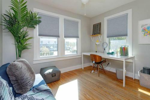 Charming 1br Vintage Treehouse Garage Apartment