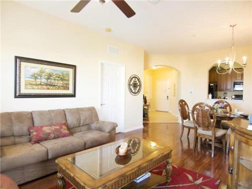 Apartment At Vista Cay Resort