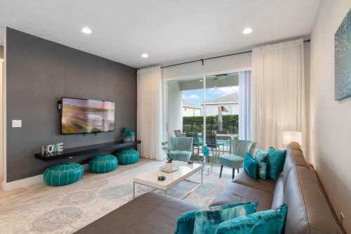 8 Bedroom- 7 Bathroom- Encore Resort 7590ma