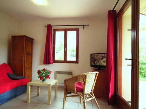 Holiday Home Maisonnette Du Lot Gavaudun