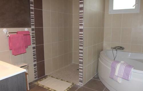 Holiday Home St Paul Trois Chateaux Uv-988
