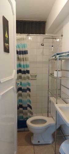 Private Cozy Room With Batroom In Miraflores