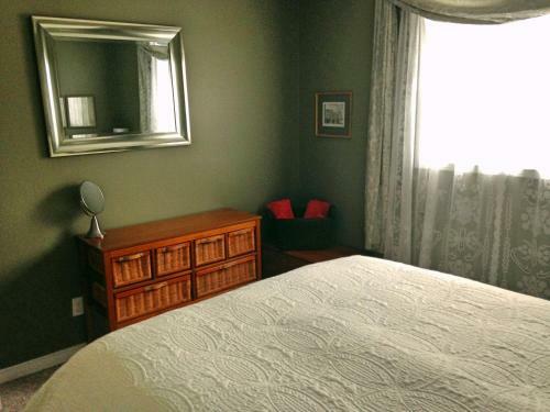 Laughing Waters Bed & Breakfast And Vacation Rental