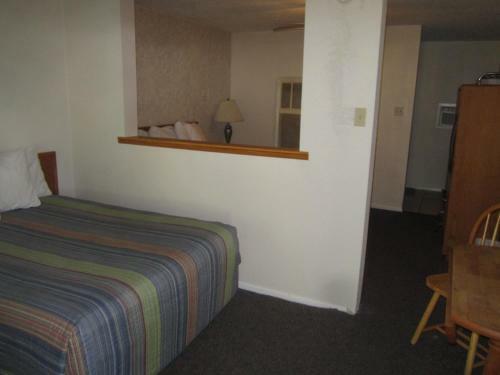 Motel Wapiti Lodge
