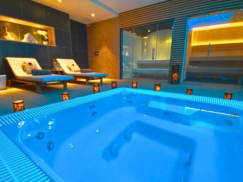 Brit Hotel Du Parc - Foug�res