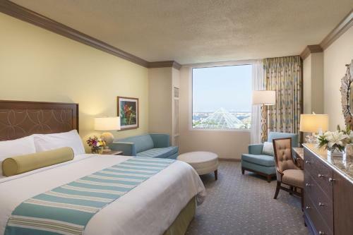Moody Gardens Hotel Spa And Convention Center