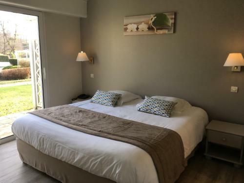 Hotel H�tel Val De Vienne