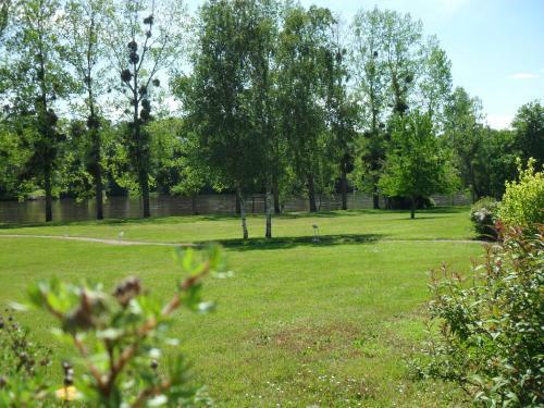 Hotel H�tel Val De Vienne