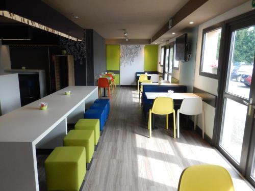 Hotel Ibis Budget Pau Est
