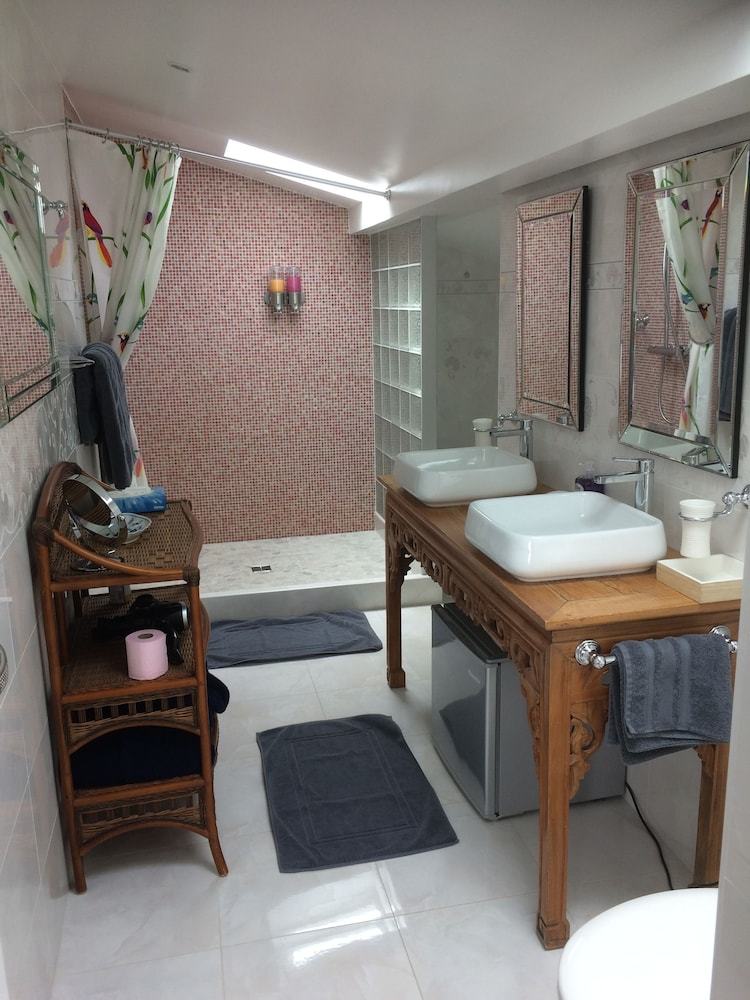 Bed & Breakfast Villa Erresinolettean