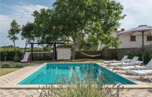 Holiday Home Radeki Polje I