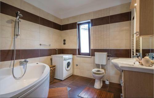Holiday Home Radeki Polje I