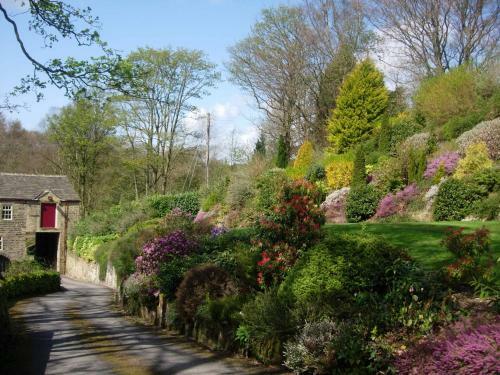 Hewenden Mill Holiday Homes