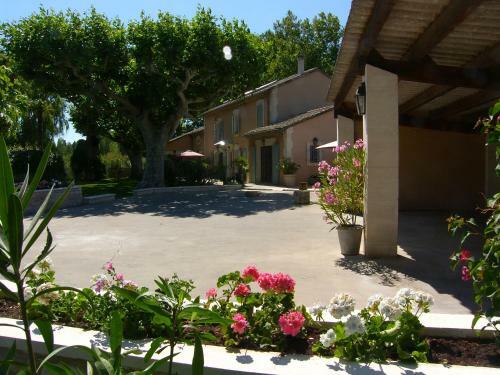Villa Mas St Jean House