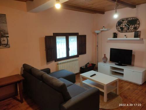 Casa Con Jard�n Teso Del Castro